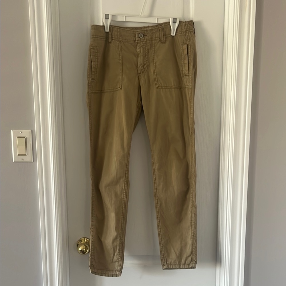 Women’s Comfy Summer Khakis